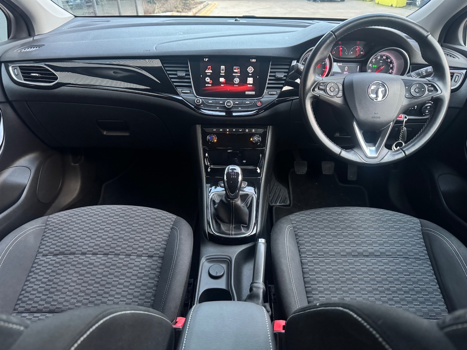 Used Vauxhall Astra 2018 for sale - 77184180: Photo 7