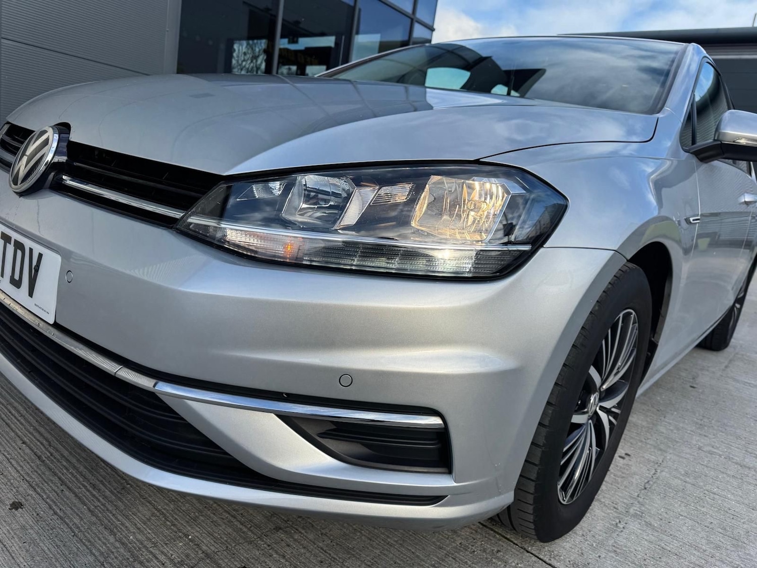 Used Volkswagen Golf 2018 for sale - 77324419: Photo 17