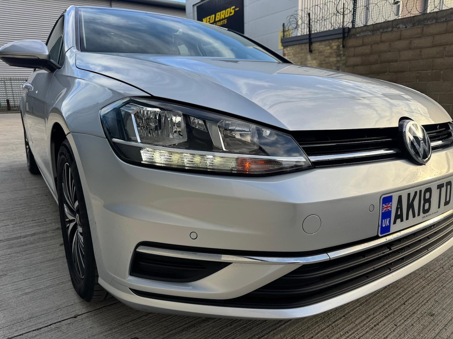 Used Volkswagen Golf 2018 for sale - 77324419: Photo 37