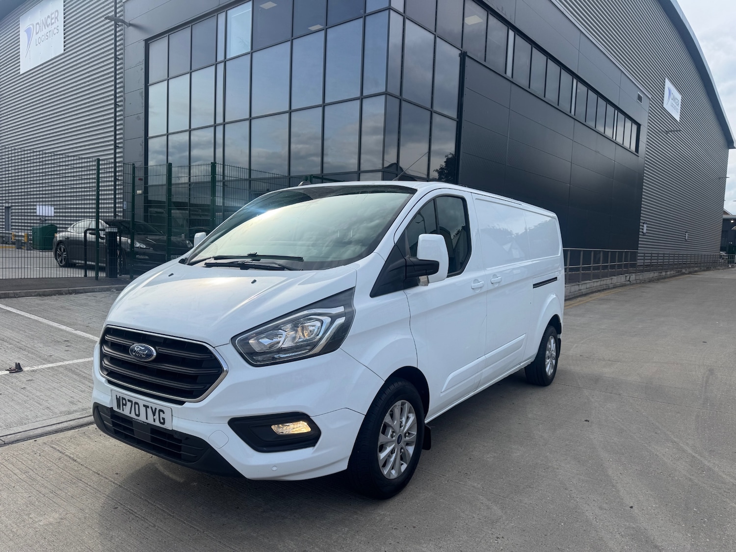 Used Ford Transit Custom 2020 for sale - 76091295: Photo 2