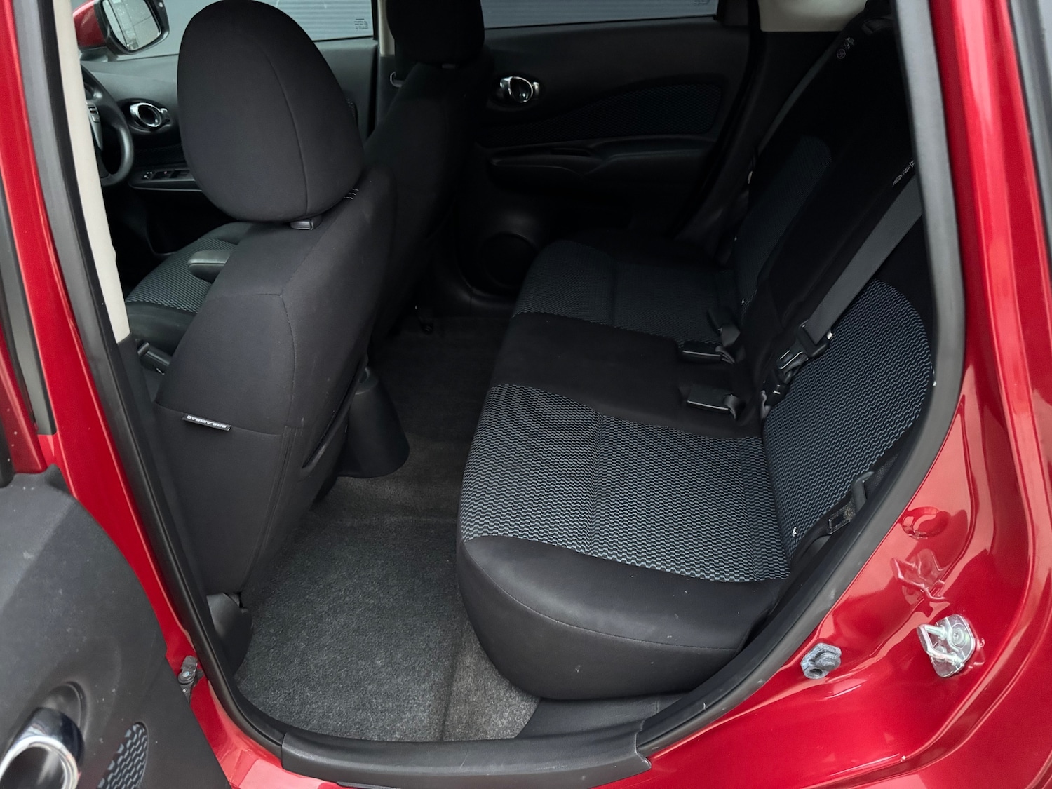 Used Nissan Note 2014 for sale - 76375043: Photo 28