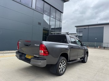 Used Toyota Hilux 2020 for sale - 75482863: Photo