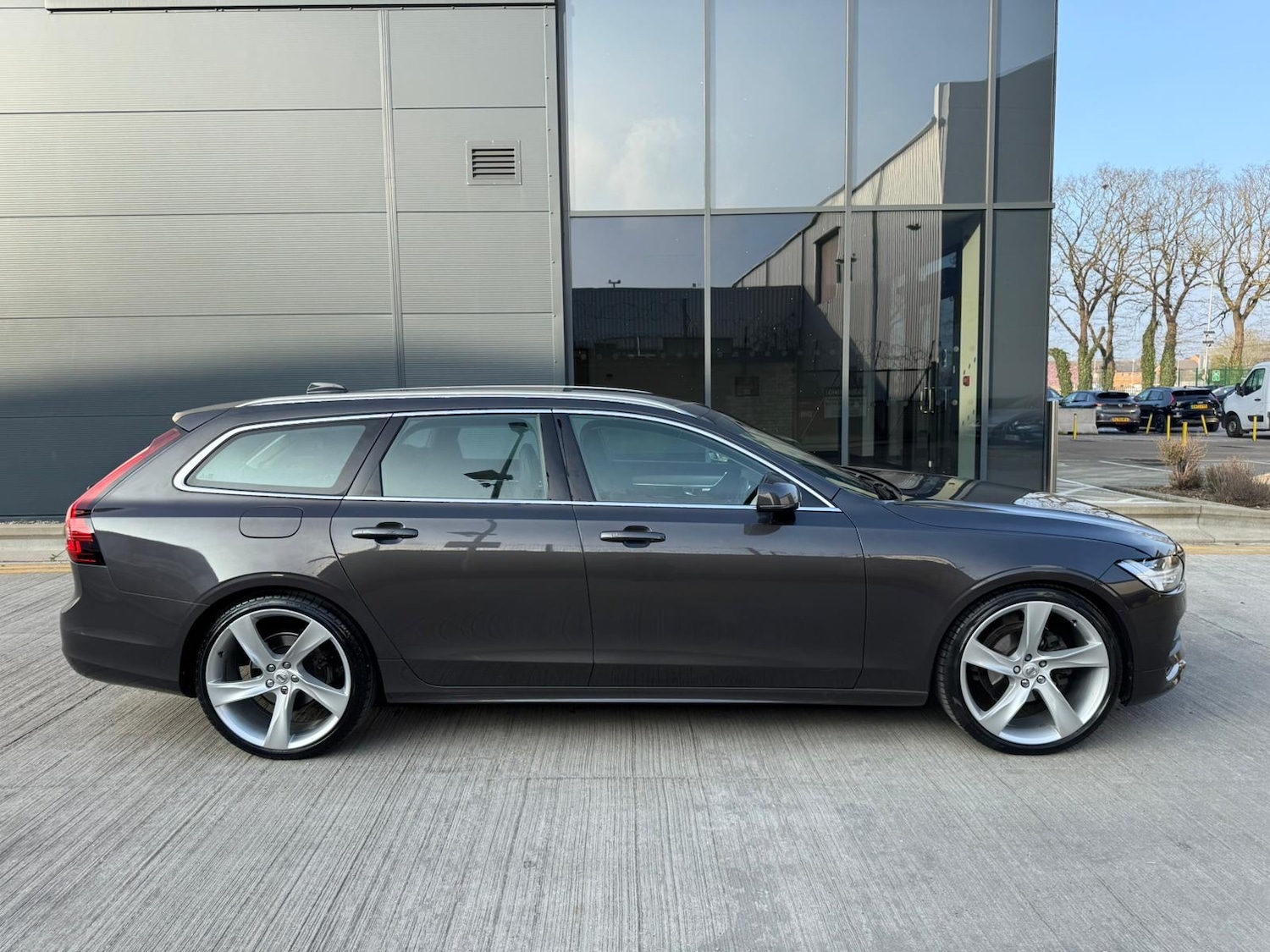 Used Volvo V90 2020 for sale - 77759539: Photo 4