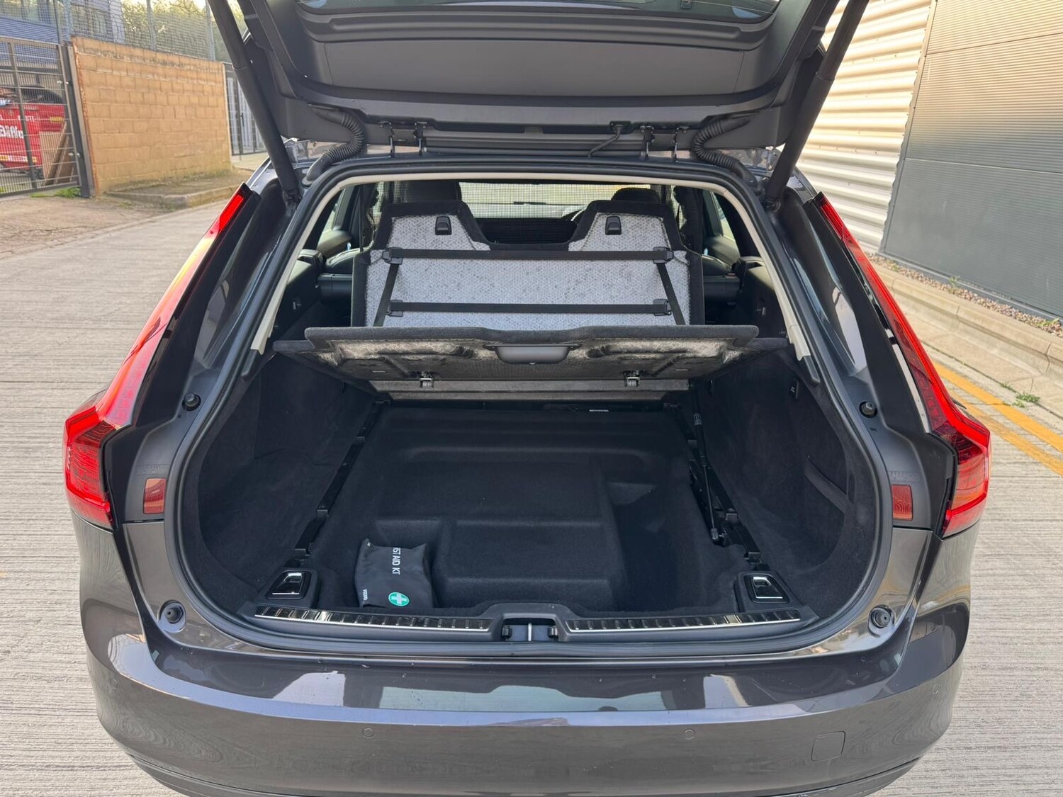 Used Volvo V90 2020 for sale - 77759539: Photo 61