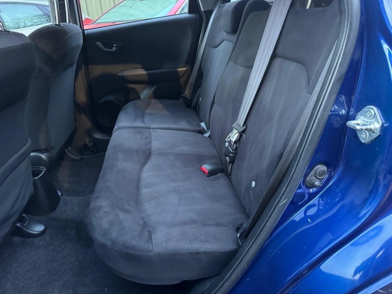 Used Honda Jazz 2010 for sale - 77450150: Photo 14