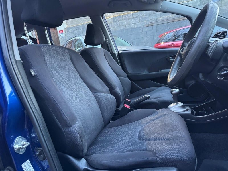 Used Honda Jazz 2010 for sale - 77450150: Photo 16