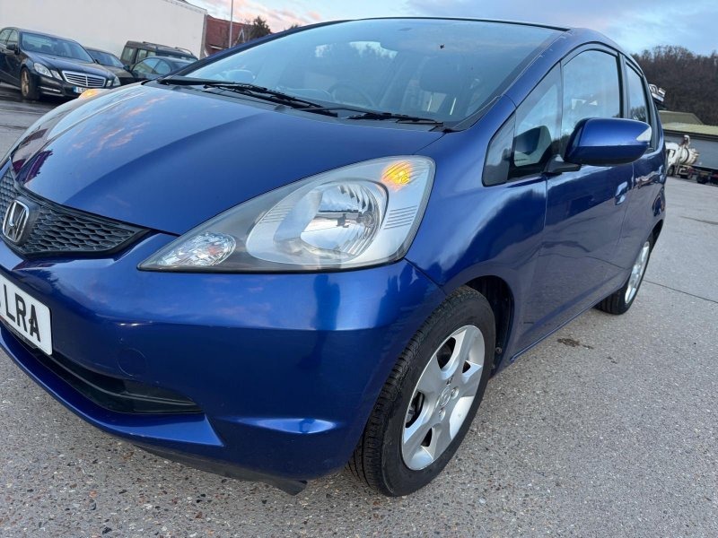 Used Honda Jazz 2010 for sale - 77450150: Photo 5