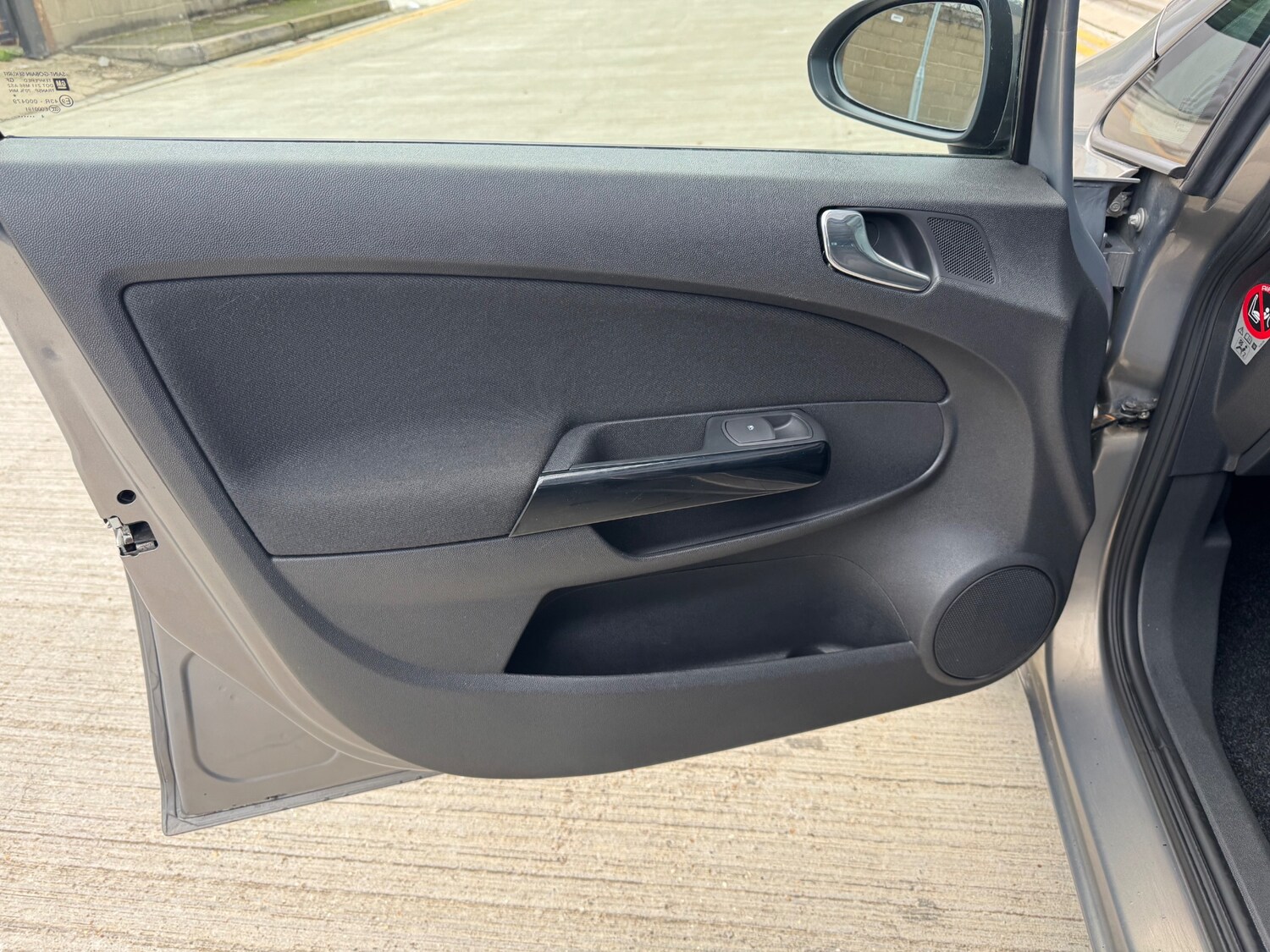 Used Vauxhall Corsa 2014 for sale - 76375399: Photo 32