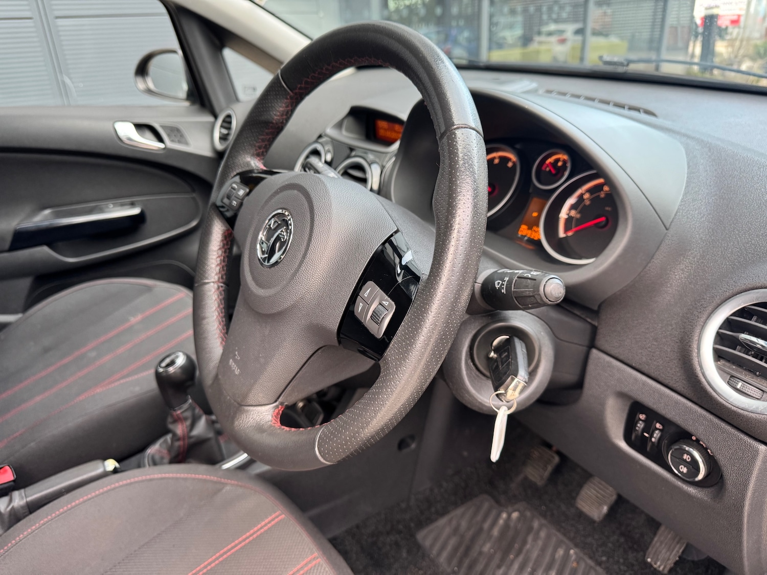 Used Vauxhall Corsa 2014 for sale - 76375399: Photo 5