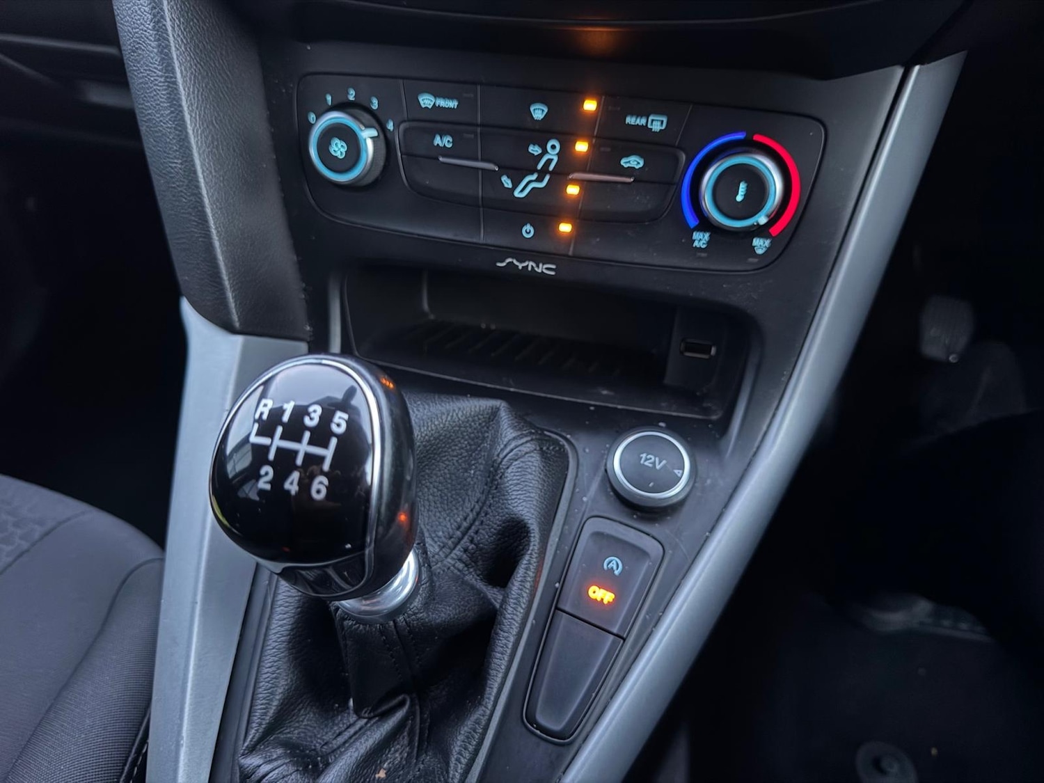 Used Ford Focus 2015 for sale - 77366880: Photo 17