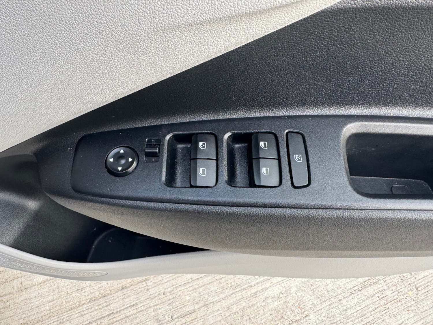 Used Hyundai i10 2020 for sale - 76510503: Photo 29