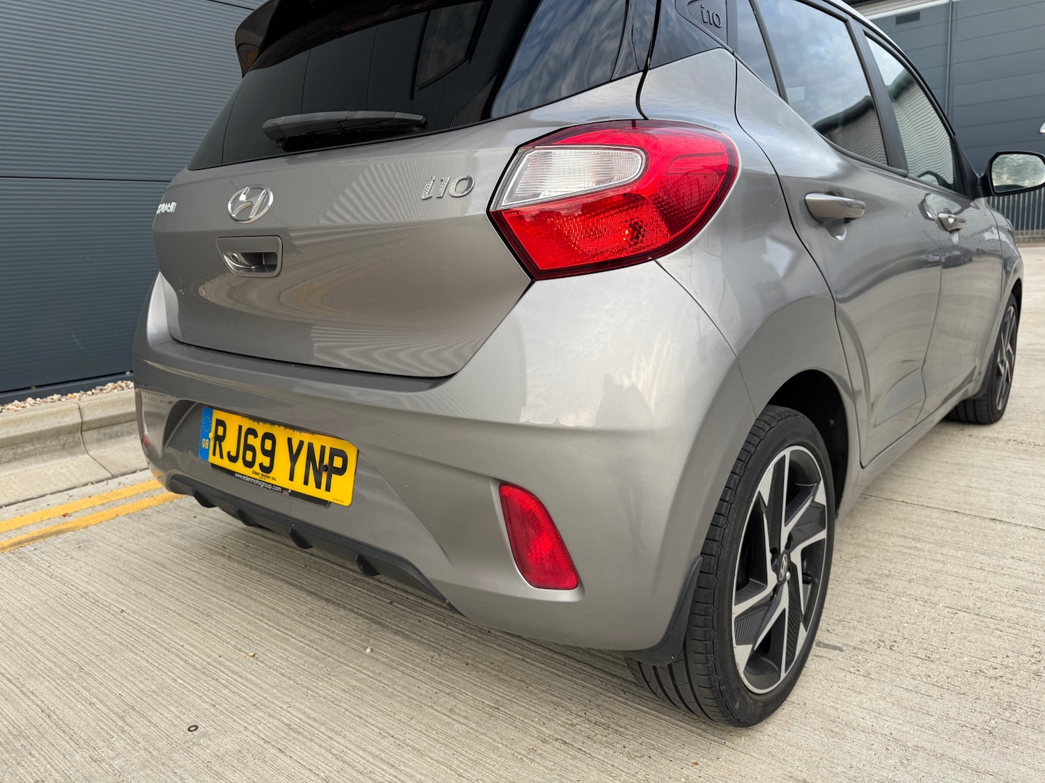 Used Hyundai i10 2020 for sale - 76510503: Photo 39