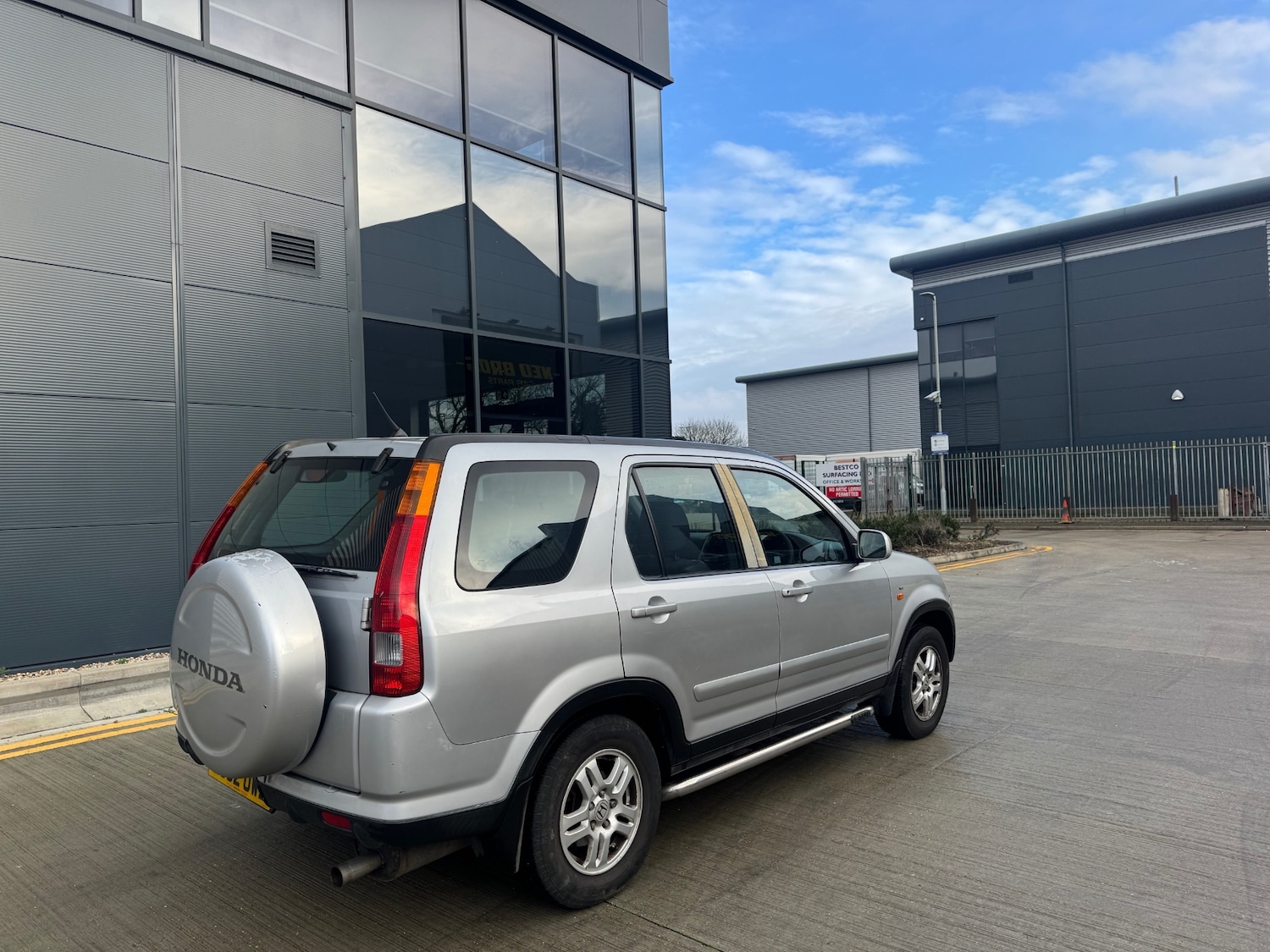 Used Honda CR-V 2002 for sale - 77242020: Photo 3