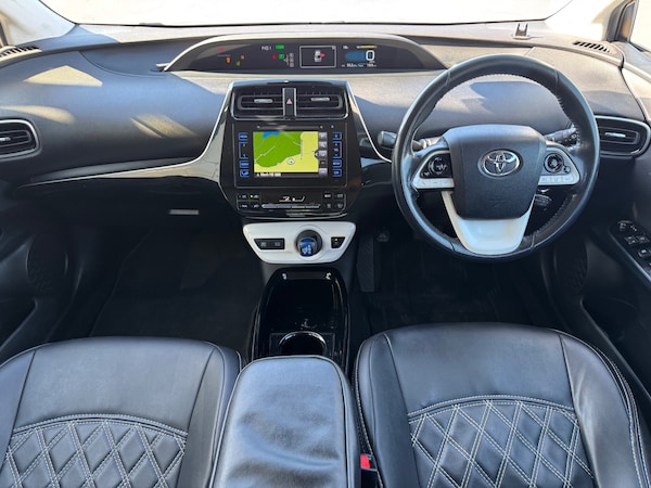 Used Toyota Prius 2018 for sale - 75235248: Photo 15