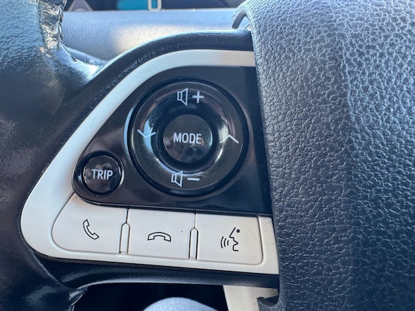 Used Toyota Prius 2018 for sale - 75235248: Photo 21