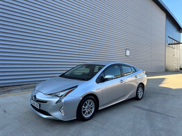 Used Toyota Prius 2018 for sale - 75235248: Photo 5