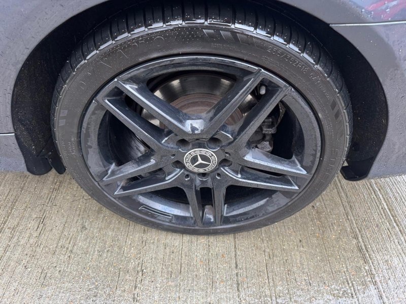 Used Mercedes-Benz E Class 2014 for sale - 77604928: Photo 41