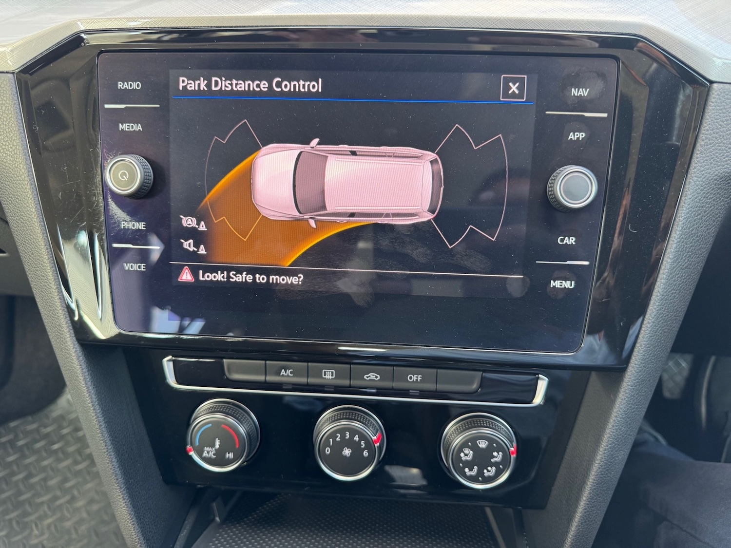 Used Volkswagen Passat 2021 for sale - 76736482: Photo 6