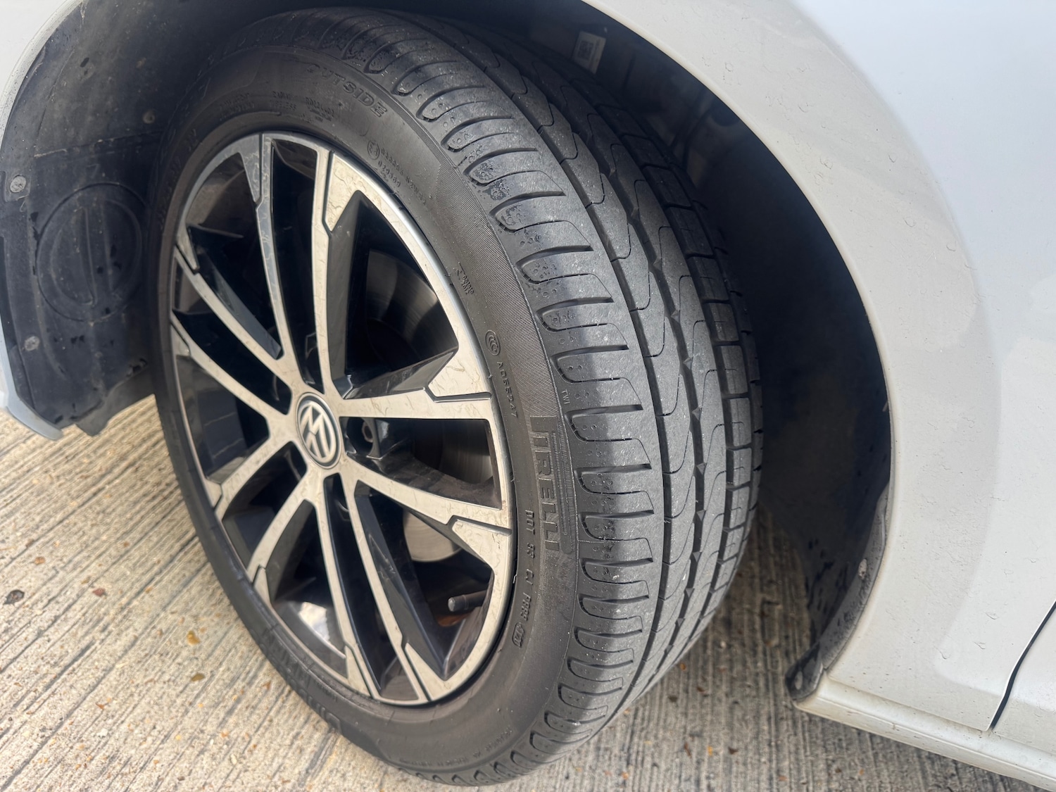 Used Volkswagen Golf 2018 for sale - 76174574: Photo 19