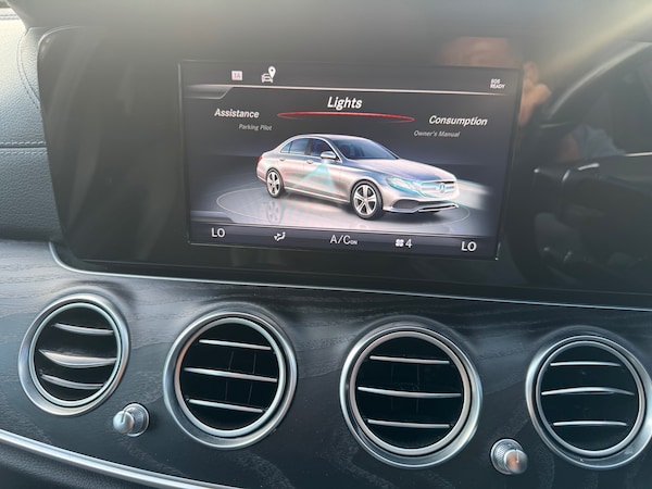 Used Mercedes-Benz E Class 2016 for sale - 75367309: Photo 24