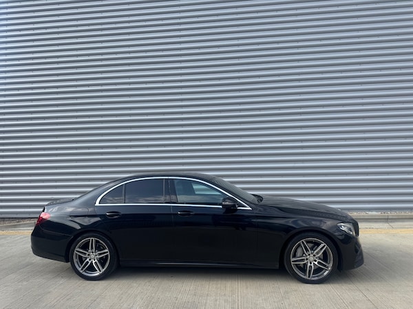 Used Mercedes-Benz E Class 2016 for sale - 75367309: Photo 2