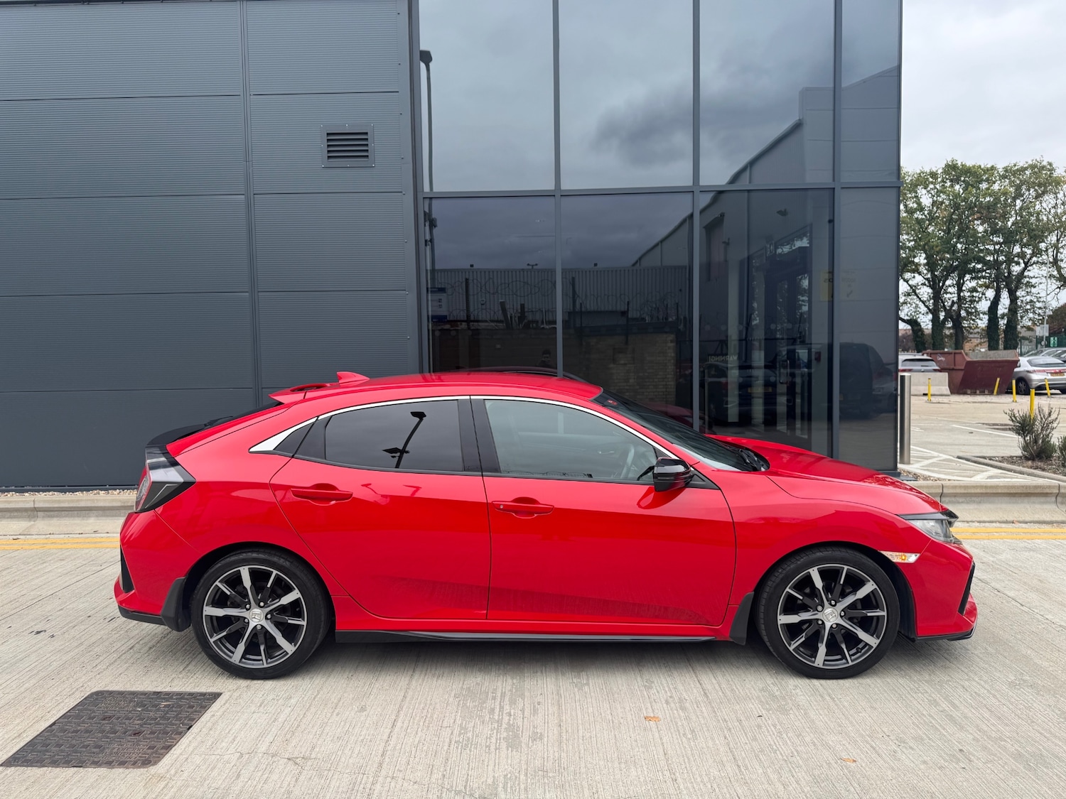 Used Honda Civic 2017 for sale - 76306083: Photo 43