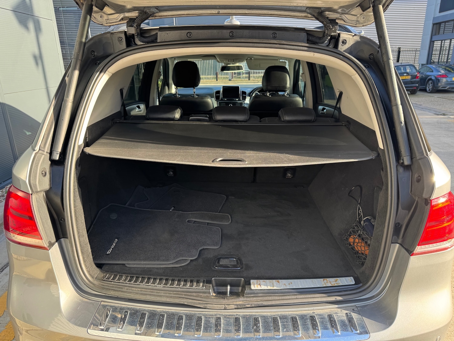 Used Mercedes-Benz GLE 2016 for sale - 76908210: Photo 18