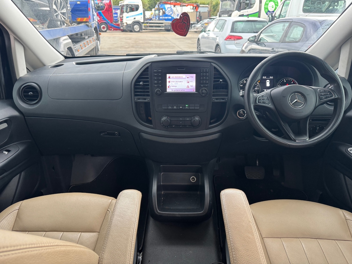 Used Mercedes-Benz Vito 2016 for sale - 76312502: Photo 18