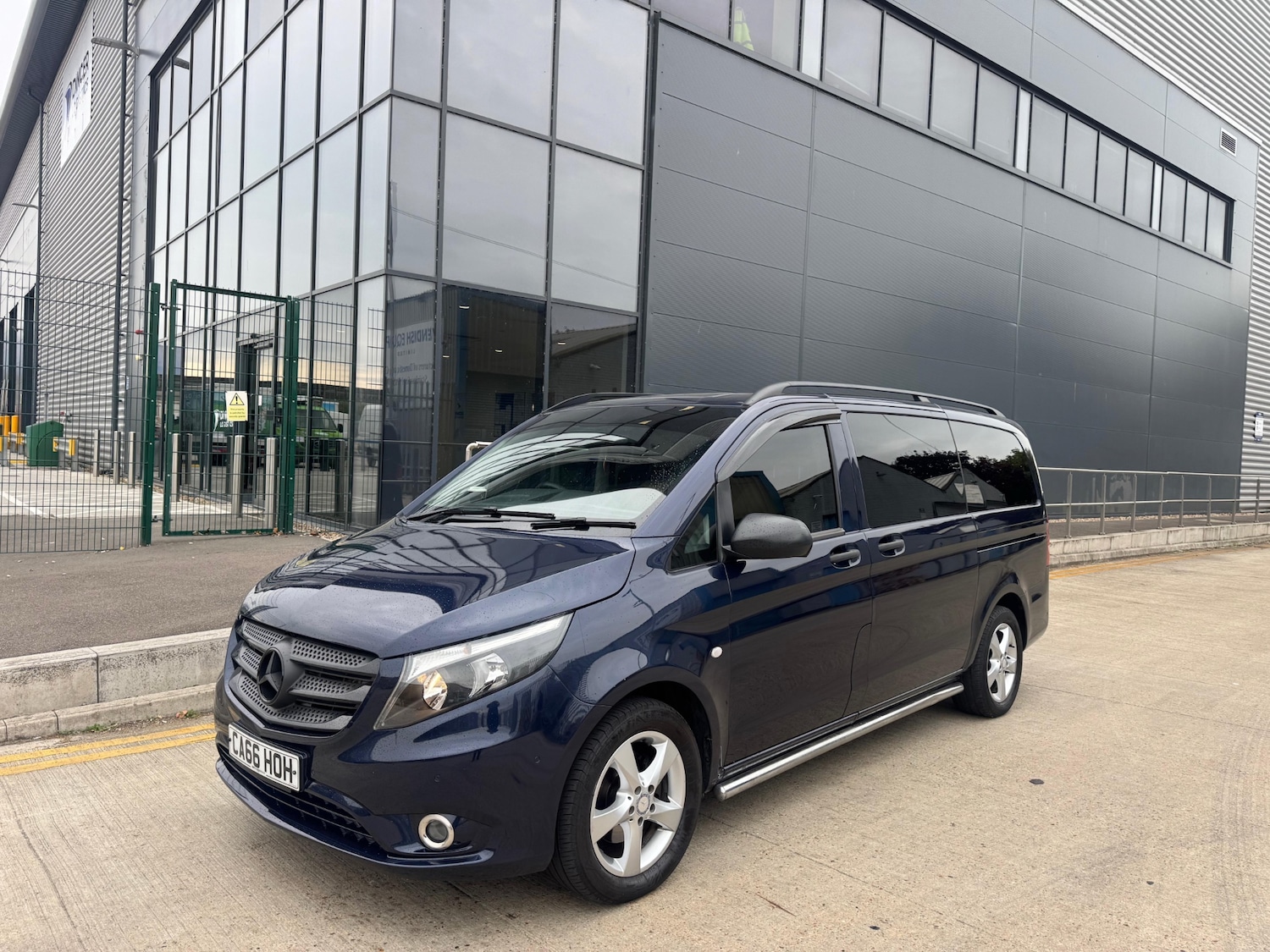 Used Mercedes-Benz Vito 2016 for sale - 76312502: Photo 2