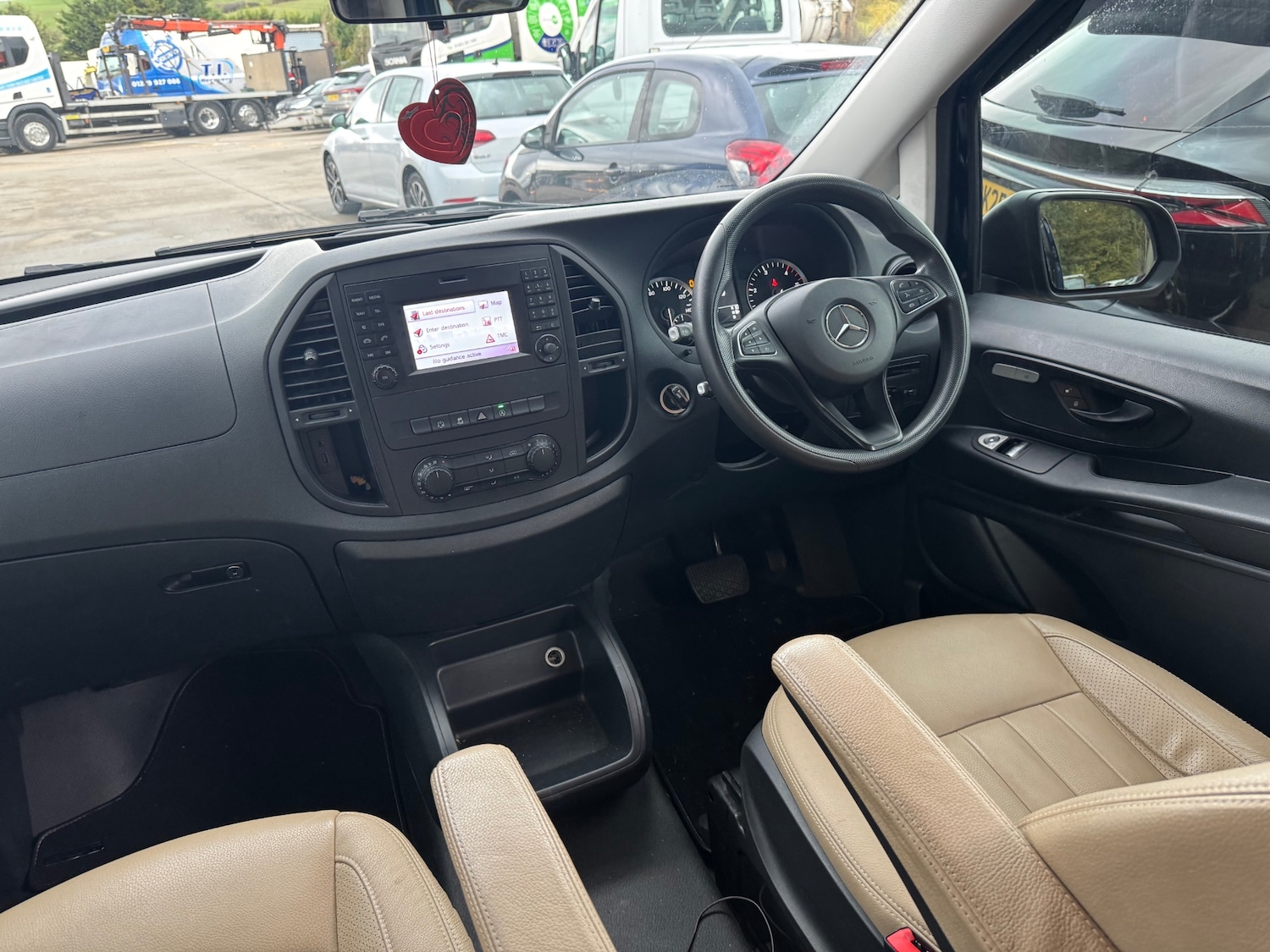 Used Mercedes-Benz Vito 2016 for sale - 76312502: Photo 20