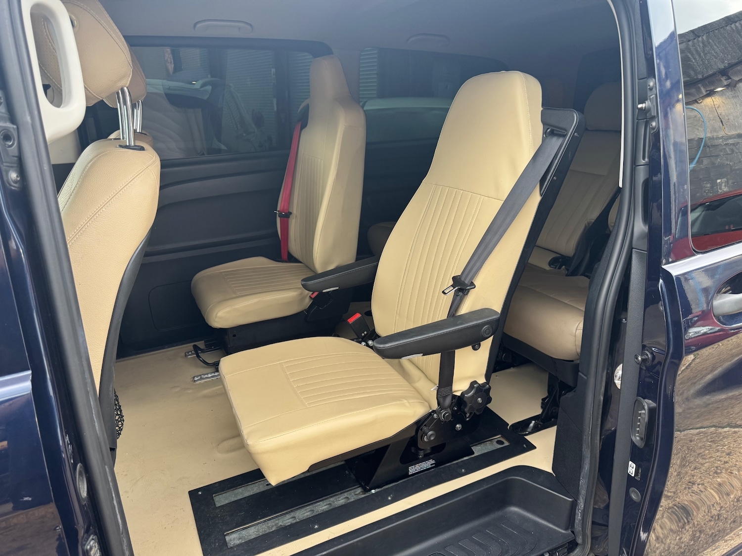 Used Mercedes-Benz Vito 2016 for sale - 76312502: Photo 9