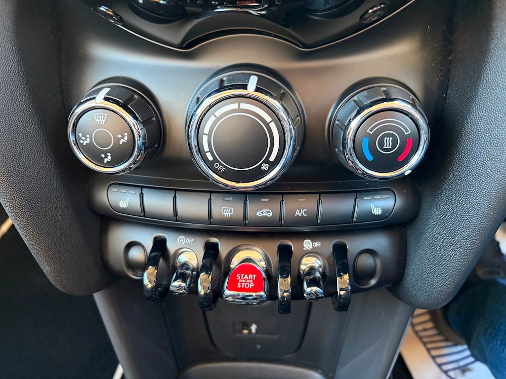 Used MINI Hatch 2018 for sale - 76652875: Photo 13