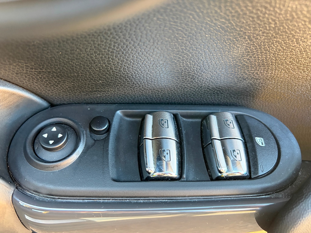 Used MINI Hatch 2018 for sale - 76652875: Photo 26