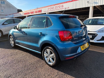 Used Volkswagen Polo 2016 for sale - 77225450: Photo
