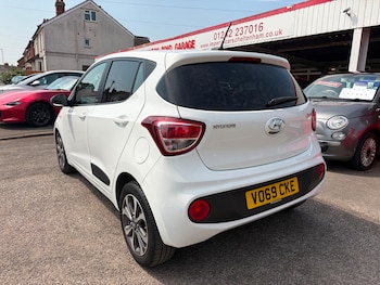 Used Hyundai i10 2019 for sale - 79232244: Photo