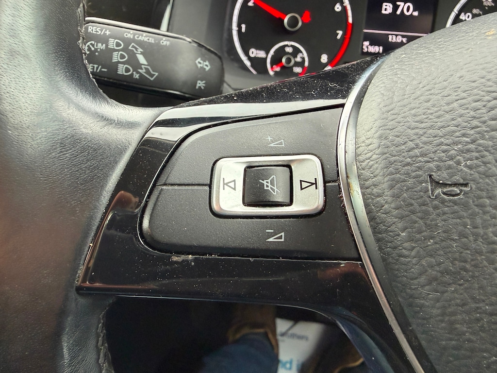 Used Volkswagen Polo 2019 for sale - 76609795: Photo 14