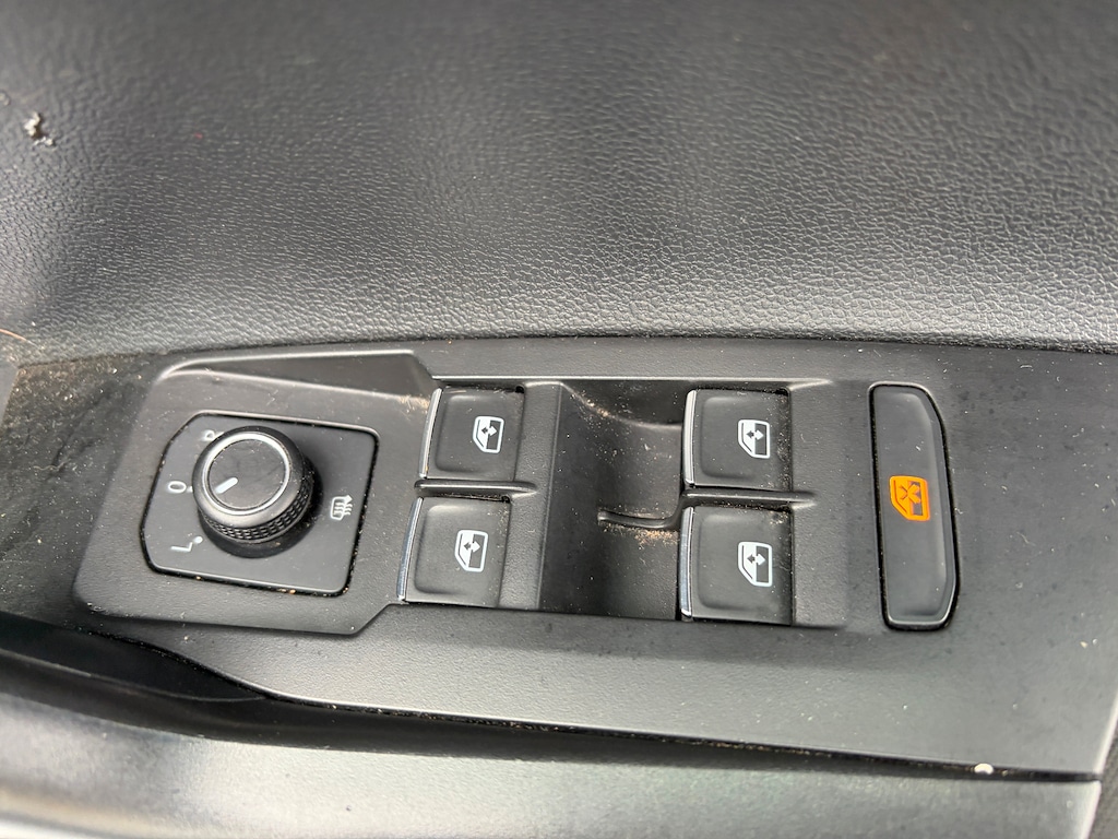 Used Volkswagen Polo 2019 for sale - 76609795: Photo 18