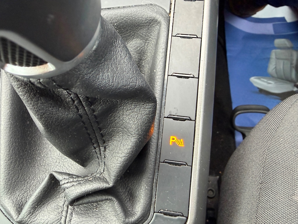 Used Volkswagen Polo 2019 for sale - 76609795: Photo 8