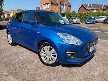 Used Suzuki Swift 2018 for sale - 79045138: Photo