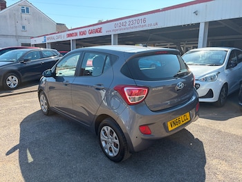 Used Hyundai i10 2016 for sale - 79491638: Photo