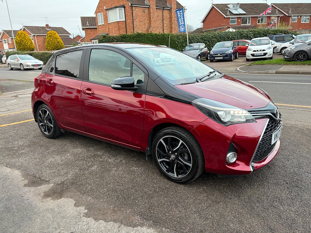 Used Toyota Yaris 2017 for sale - 76709736: Photo 1