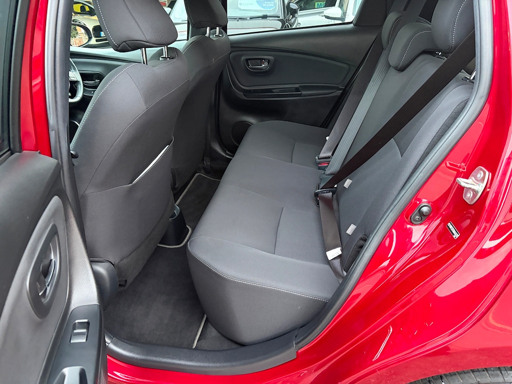 Used Toyota Yaris 2017 for sale - 76709736: Photo 12