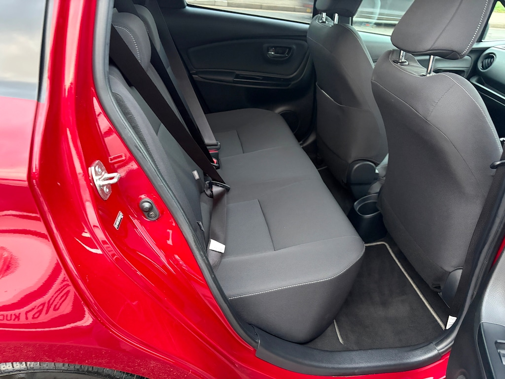 Used Toyota Yaris 2017 for sale - 76709736: Photo 13