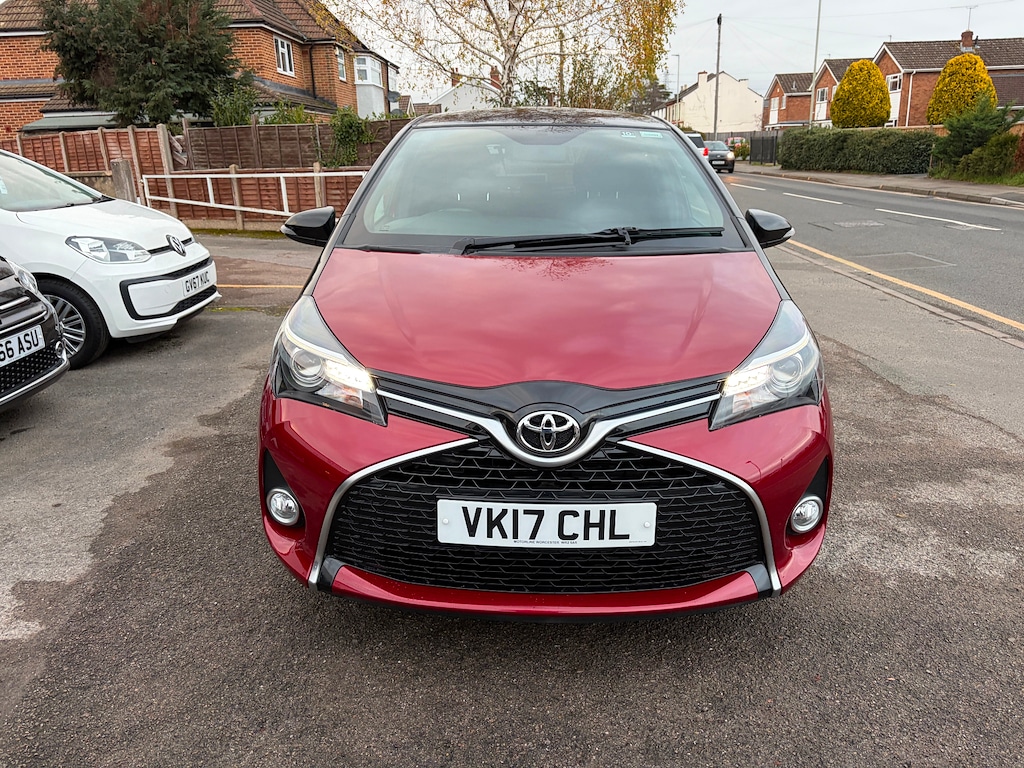 Used Toyota Yaris 2017 for sale - 76709736: Photo 2