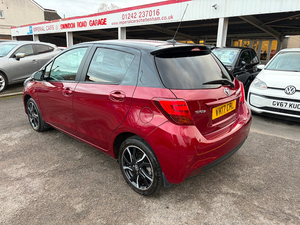 Used Toyota Yaris 2017 for sale - 76709736: Photo 4