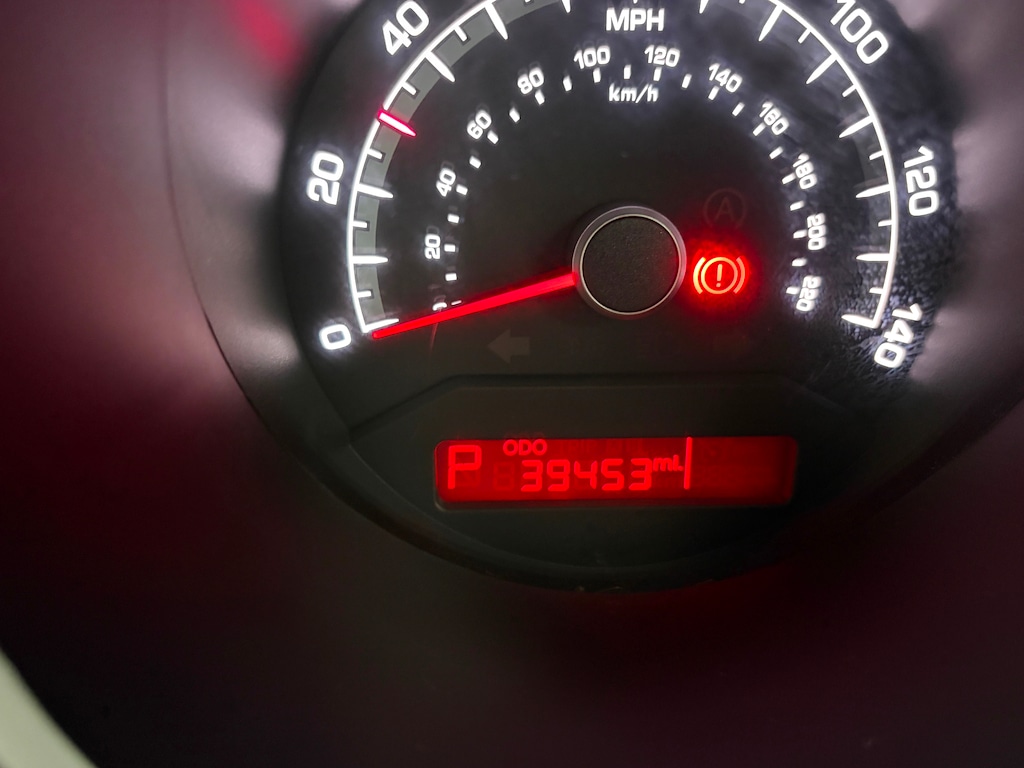 Used Kia Venga 2014 for sale - 76780513: Photo 27