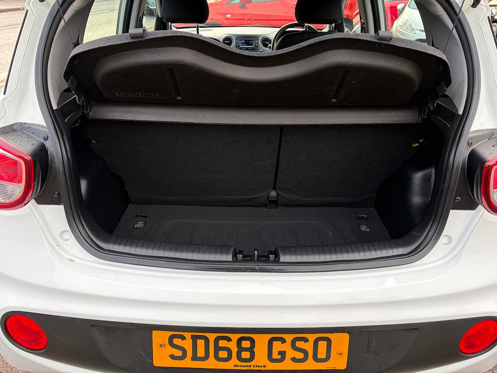 Used Hyundai i10 2018 for sale - 77151728: Photo 23