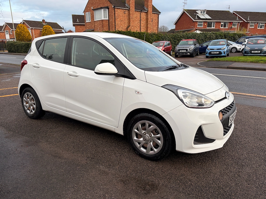 Used Hyundai i10 2018 for sale - 77151728: Photo 7