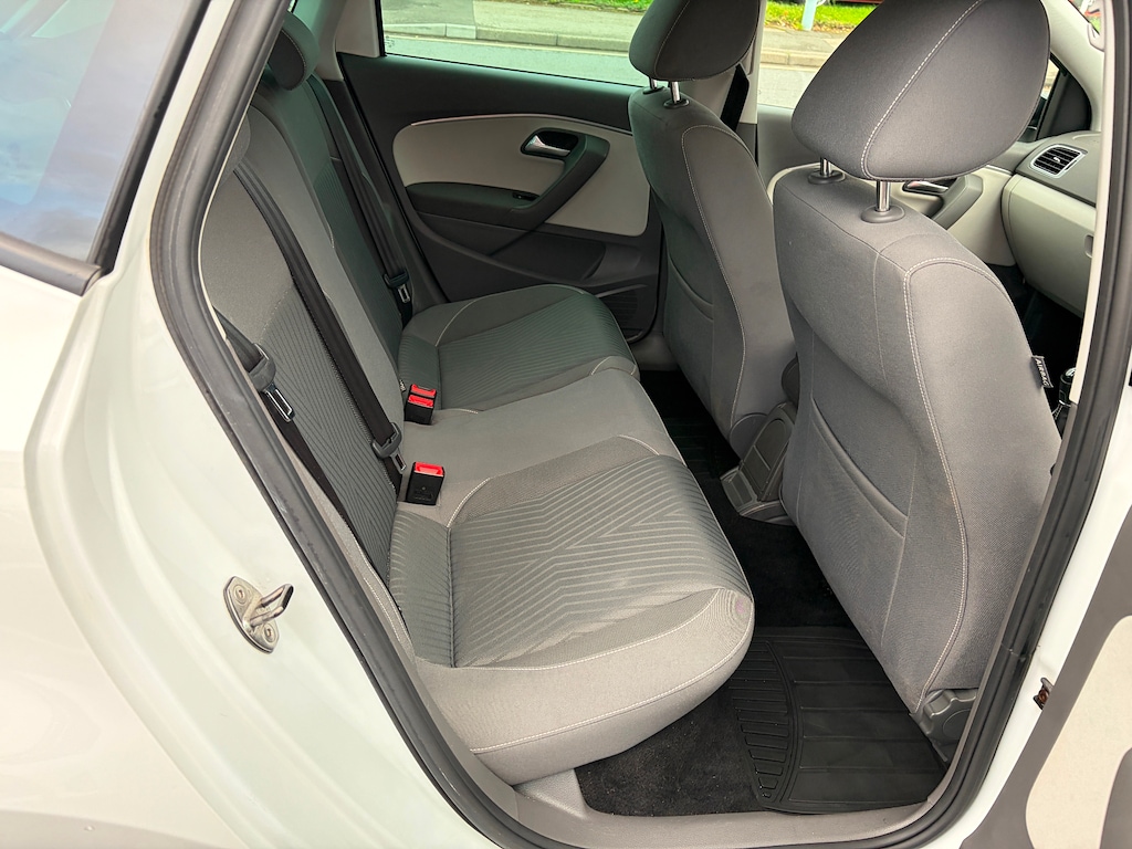 Used Volkswagen Polo 2015 for sale - 76609776: Photo 15