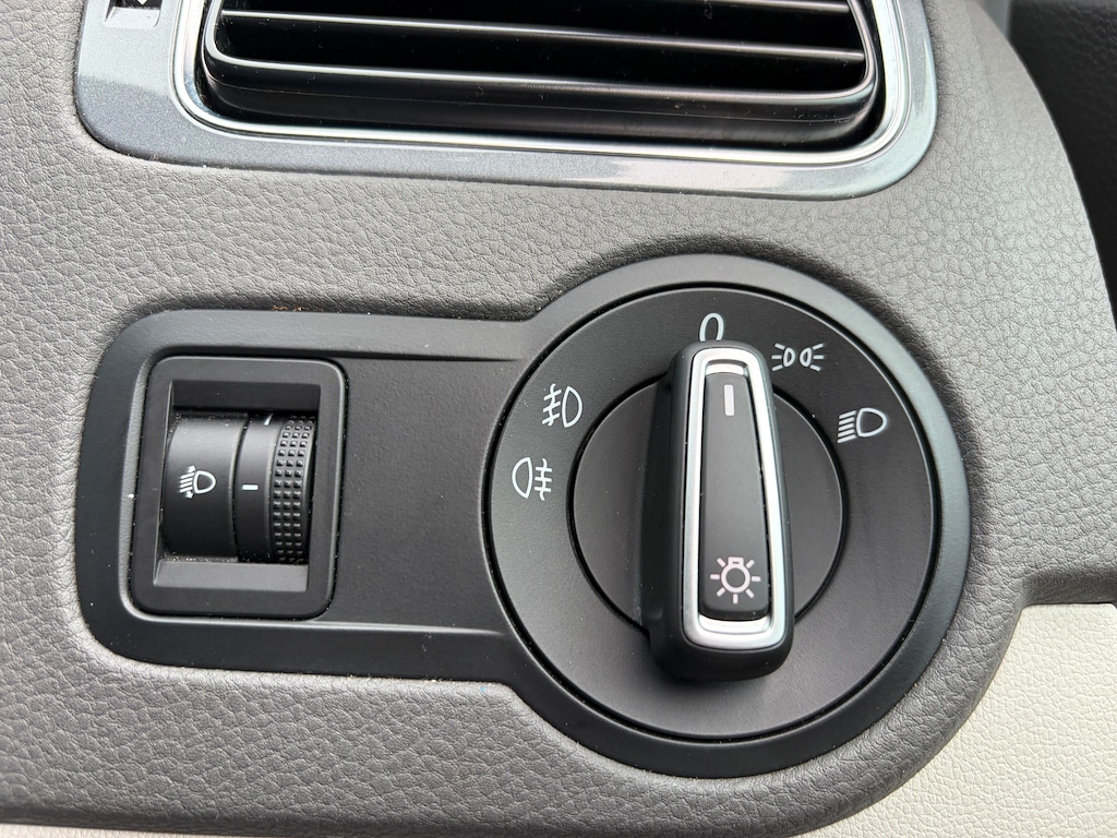 Used Volkswagen Polo 2015 for sale - 76609776: Photo 19